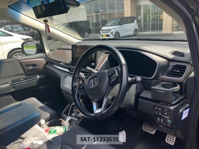 Honda ODYSSEY 2022-04 8881458-13