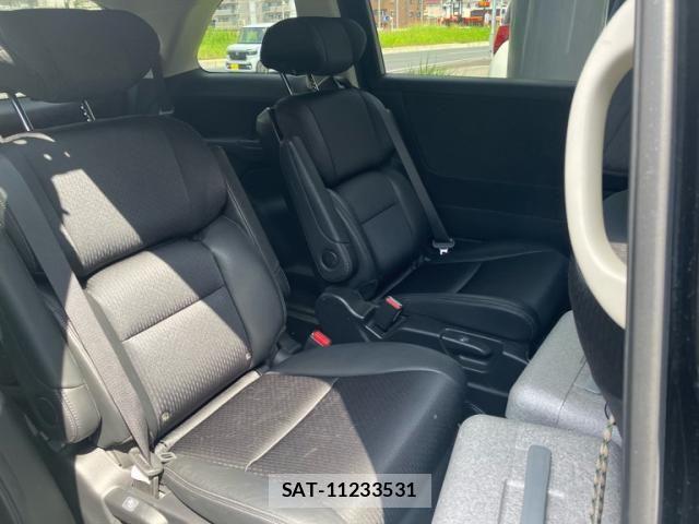 Honda ODYSSEY 2022-04 8881458-15