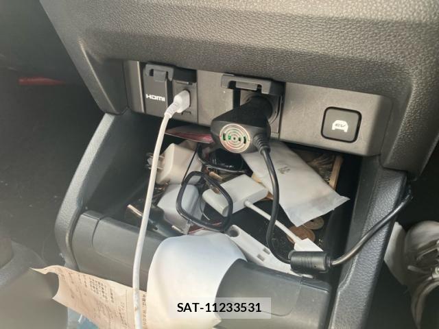 Honda ODYSSEY 2022-04 8881458-24