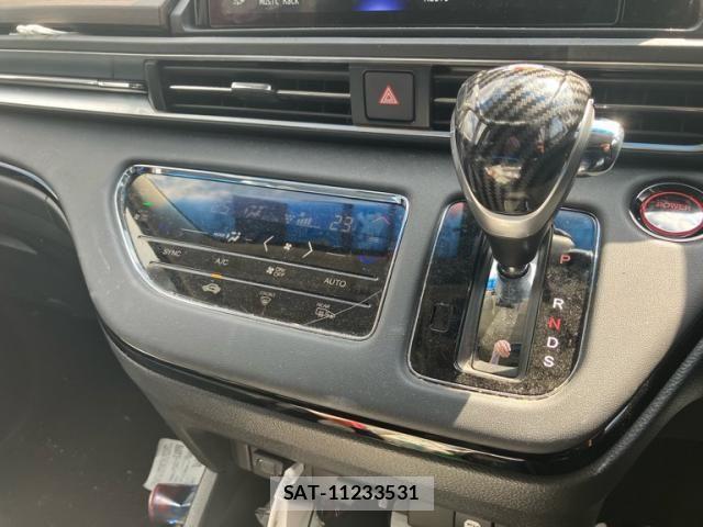Honda ODYSSEY 2022-04 8881458-25