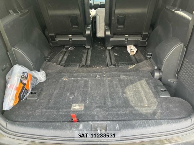 Honda ODYSSEY 2022-04 8881458-26