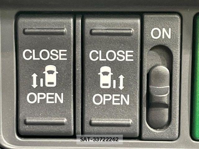 Honda ODYSSEY 2018-02 1417126-7