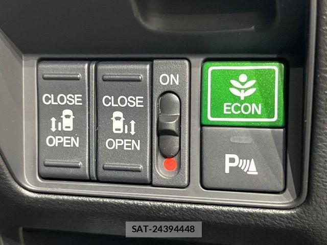 Honda ODYSSEY 2018-08 6677432-4