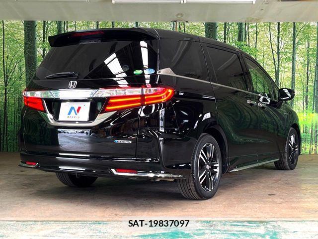 Honda ODYSSEY 2017-10 6752808-12
