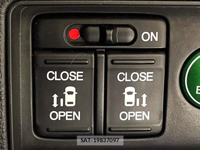 Honda ODYSSEY 2017-10 6752808-7