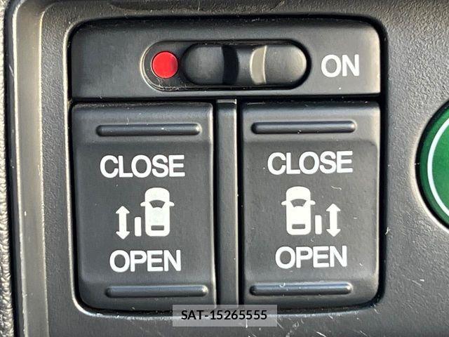 Honda ODYSSEY 2017-06 7060142-4