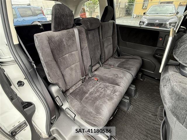 Honda ODYSSEY 2019-12 7272650-15