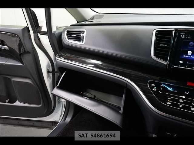 Honda ODYSSEY 2018-12 7456651-12