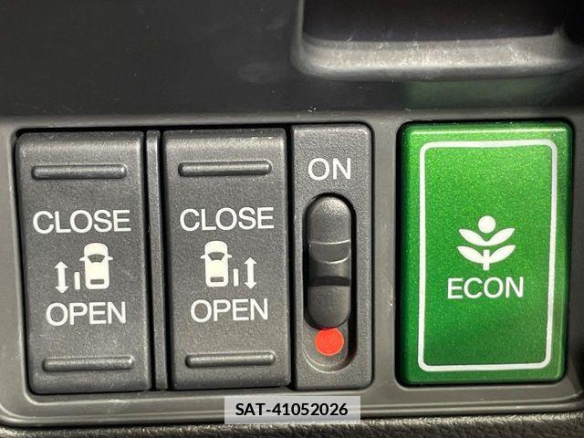 Honda ODYSSEY 2018-01 7878664-4