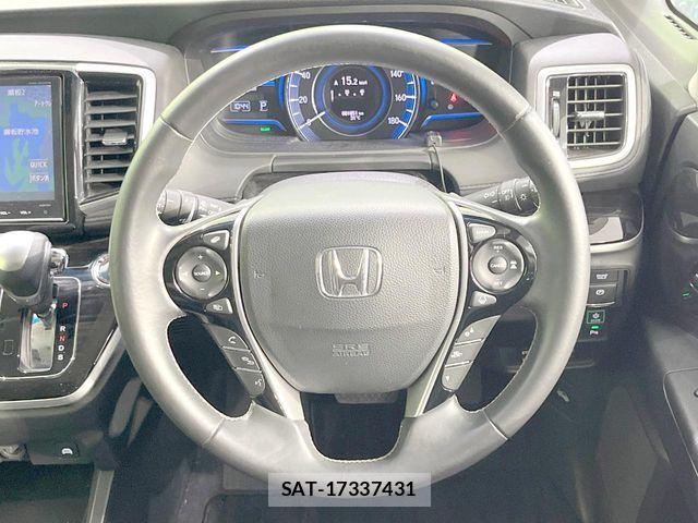 Honda ODYSSEY 2017-11 8101095-11