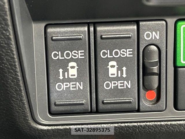 Honda ODYSSEY 2019-03 8101099-2