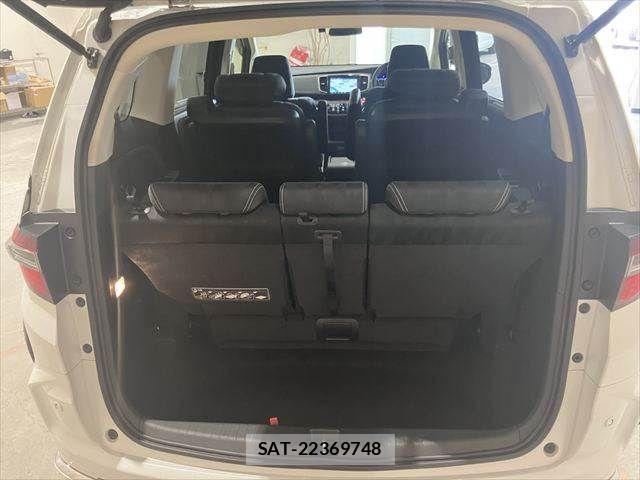 Honda ODYSSEY 2018-01 8131810-12