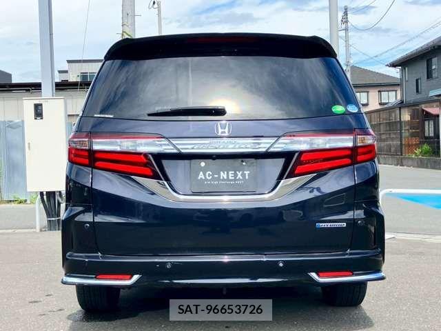 Honda ODYSSEY 2016-06 8209447-15