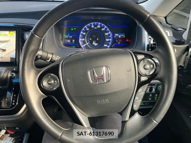 Honda ODYSSEY 2016-03 8209449-15