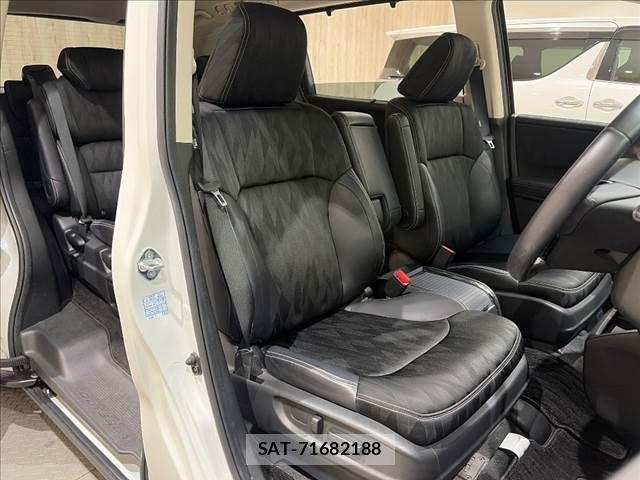 Honda ODYSSEY 2017-11 8337318-9