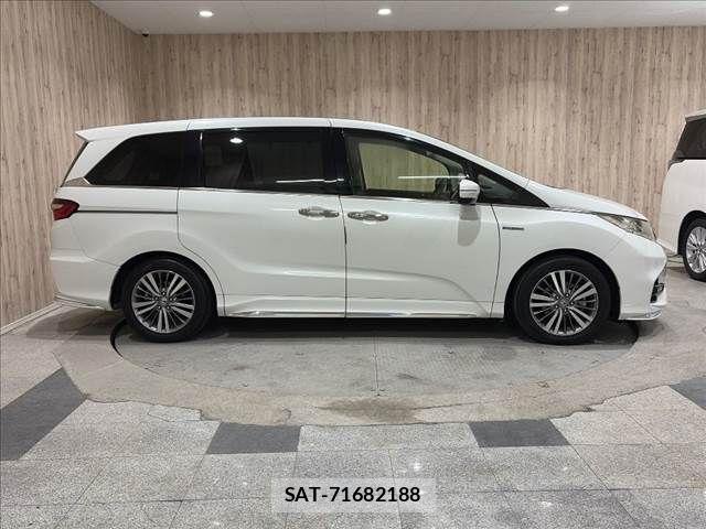 Honda ODYSSEY 2017-11 8337318-19