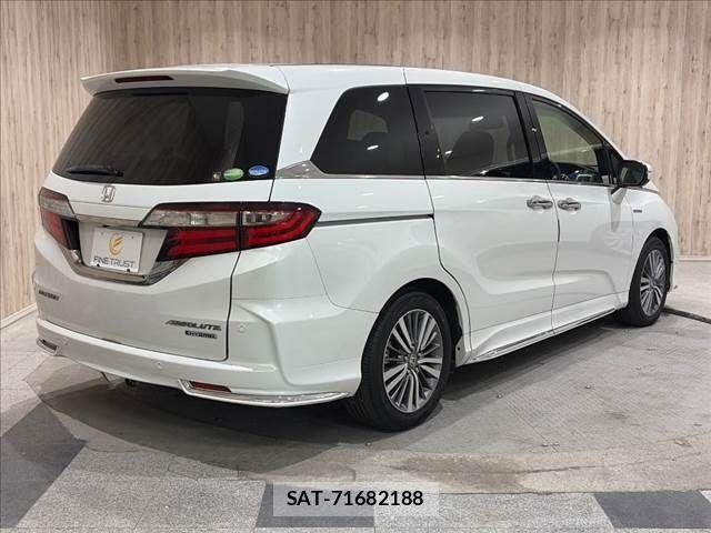 Honda ODYSSEY 2017-11 8337318-20