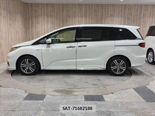 Honda ODYSSEY 2017-11 8337318-23