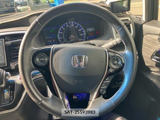 Honda ODYSSEY 2016-09 8438679-15