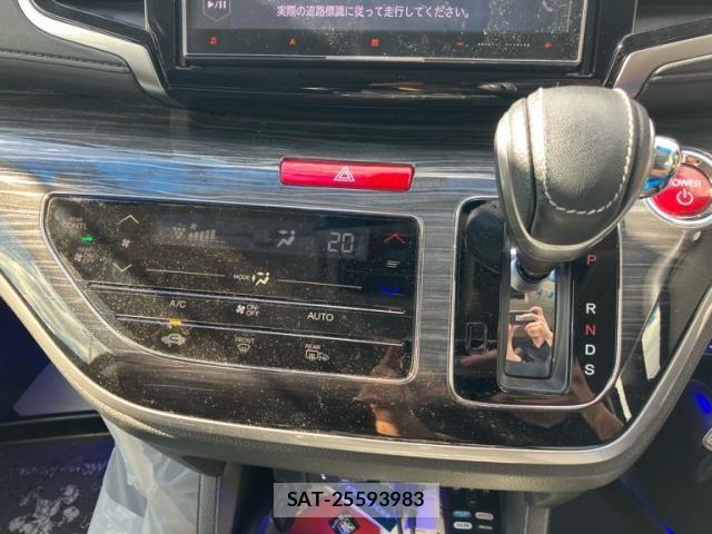 Honda ODYSSEY 2016-09 8438679-16