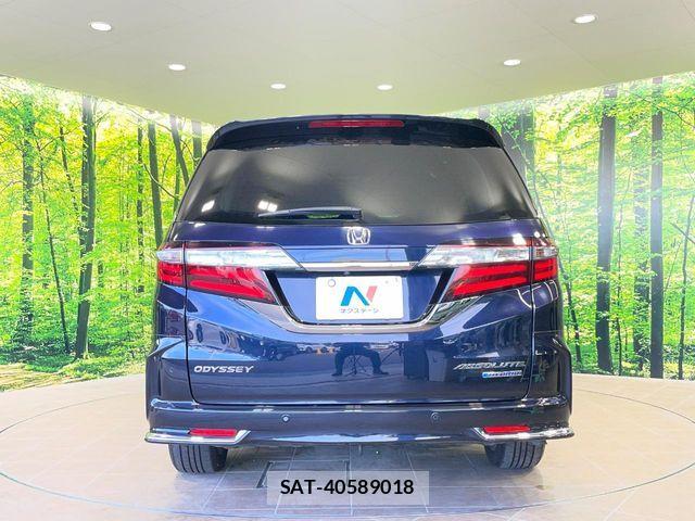 Honda ODYSSEY 2018-04 8458165-15