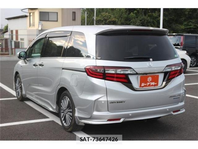 Honda ODYSSEY 2018-01 8526479-10