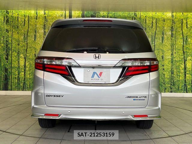Honda ODYSSEY 2018-01 8628292-15