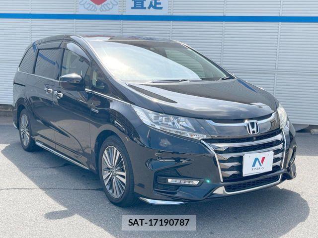 Honda ODYSSEY 2018-03 8628294-15