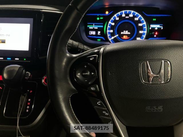 Honda ODYSSEY 2018-08 8745085-19