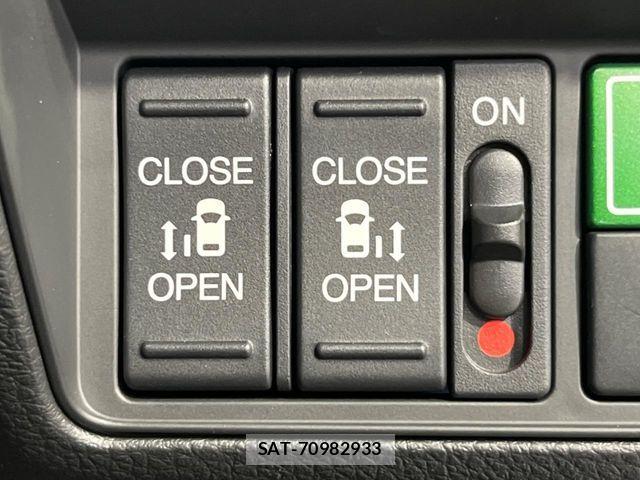 Honda ODYSSEY 2019-01 8830991-2