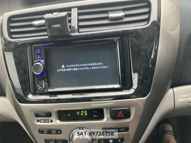 Toyota OPA 2003-08 8158979-12