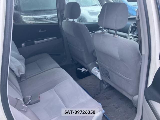 Toyota OPA 2003-08 8158979-14