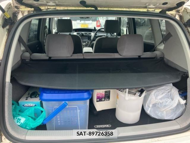 Toyota OPA 2003-08 8158979-15