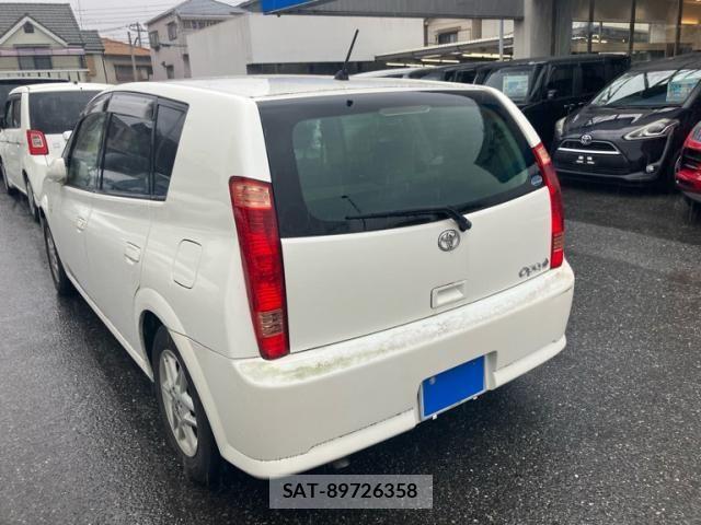 Toyota OPA 2003-08 8158979-1