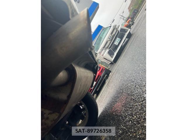 Toyota OPA 2003-08 8158979-5