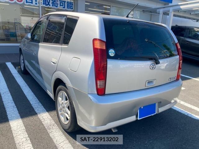 Toyota OPA 2001-08 8209448-6