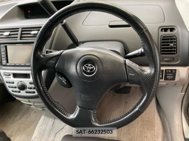 Toyota OPA 2001-09 8797070-14