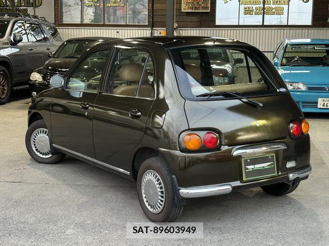 Daihatsu OPTI 1997-01 8745086-4