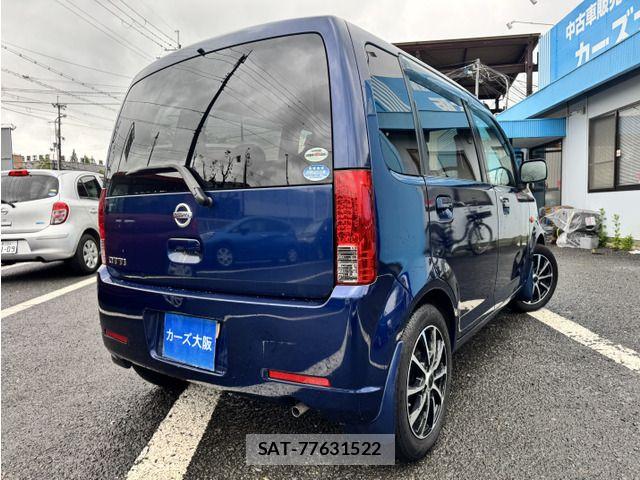 Nissan OTTI 2011-03 6682811-3