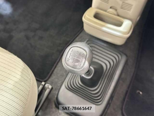 Nissan OTTI 2013-04 6816456-14