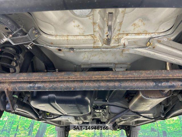 Nissan OTTI 2011-09 7223345-17