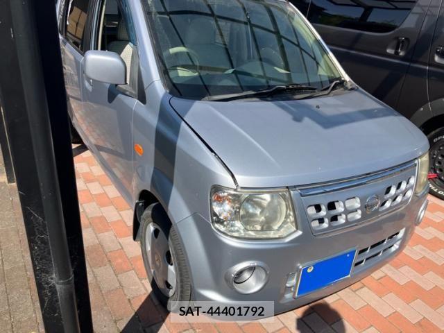 Nissan OTTI 2010-09 7329222-1