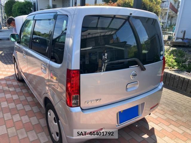 Nissan OTTI 2010-09 7329222-3