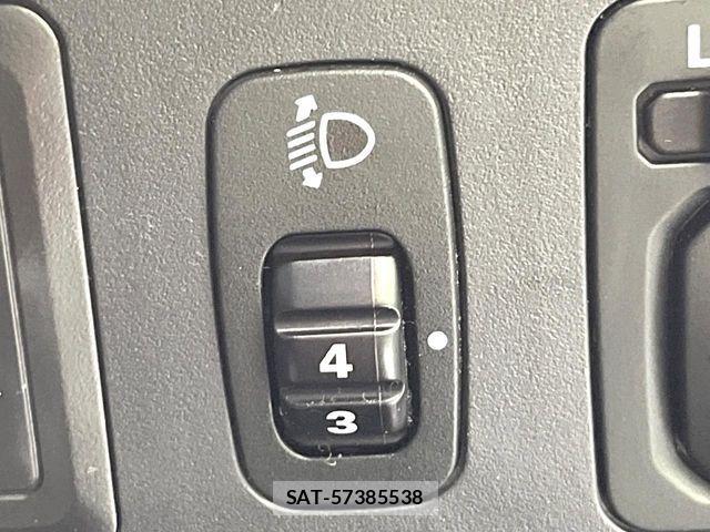 Nissan OTTI 2011-12 7393464-6