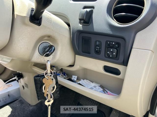 Nissan OTTI 2008-03 7726978-16