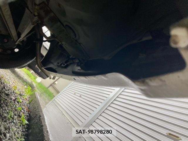 Nissan OTTI 2012-02 7726977-4