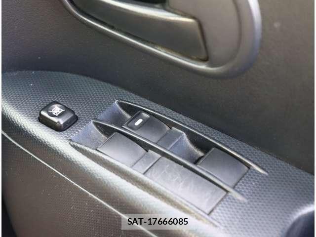 Nissan OTTI 2007-10 7788061-27