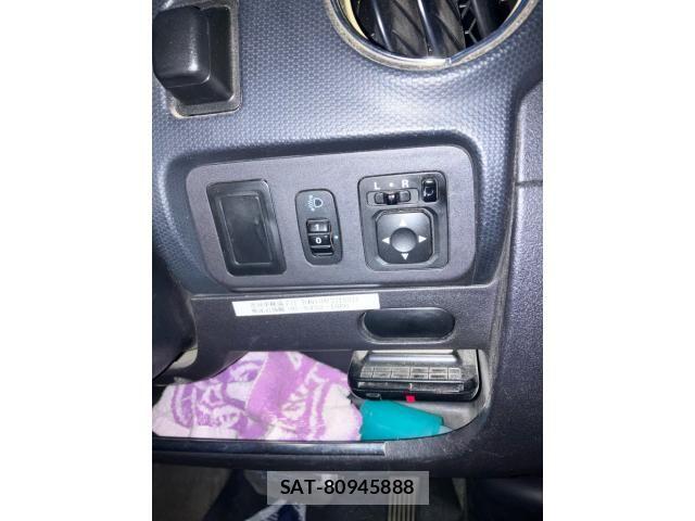 Nissan OTTI 2009-01 8628296-12