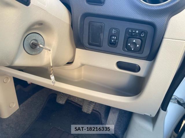 Nissan OTTI 2012-08 8881468-15