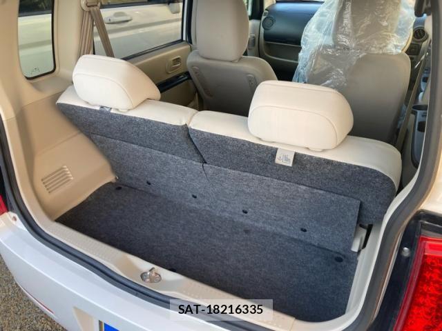 Nissan OTTI 2012-08 8881468-17
